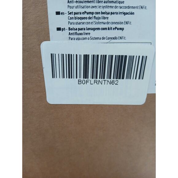 NWT Cardinal Health™ Kangaroo™ ePump Enteral Feeding Set w Flush Bag,1000M - Picture 4 of 4